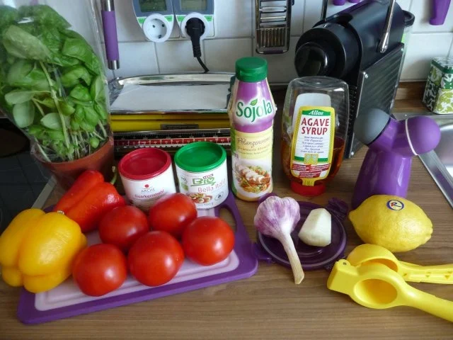 Pasta : Tomaten - Paprikasoße mit Spaghetti - Rezept - Bild Nr. 2