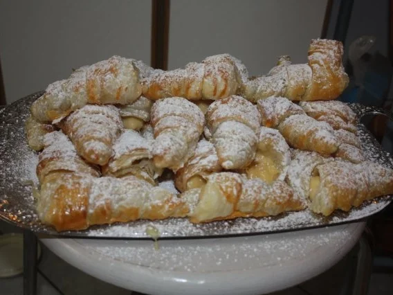 Portugiesische "Cornucópias com creme pasteleiro" - Rezept - Bild Nr. 6