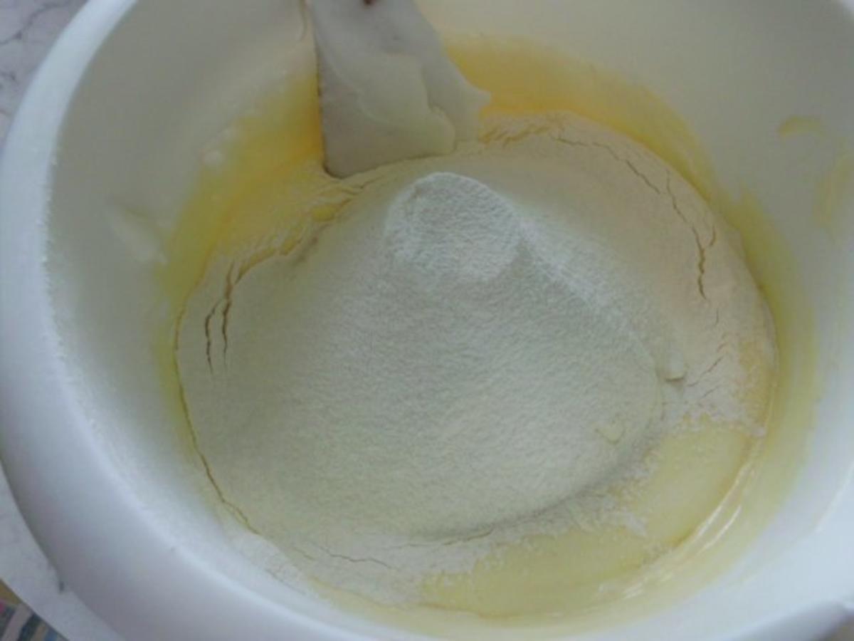 Vanille-Quark Törtchen mit Pfirsichen und Schokolade - Rezept - Bild Nr. 7
