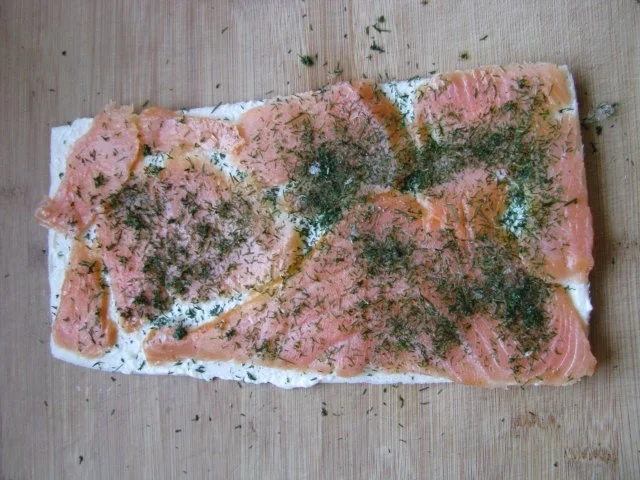 Fingerfood: Lachsröllchen - Rezept - Bild Nr. 3