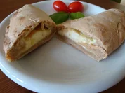 Schnellbrot mit Käsefüllung - Rezept