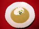 Lauchsuppe mit Sahnehäubchen - Rezept