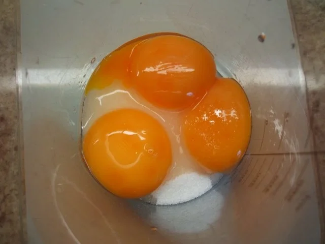 Rezept: Dessert: Pardiesische Creme - garantiert tütenfrei Bild Nr. 3 Dessert: Pardiesische Creme - garantiert tütenfrei - Rezept - Bild Nr. 3