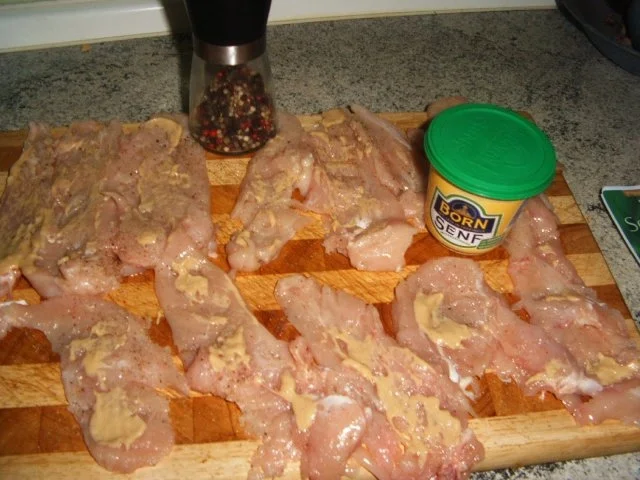 Rezept: Geflügelröllchen Bild Nr. 7 Geflügelröllchen - Rezept - Bild Nr. 7