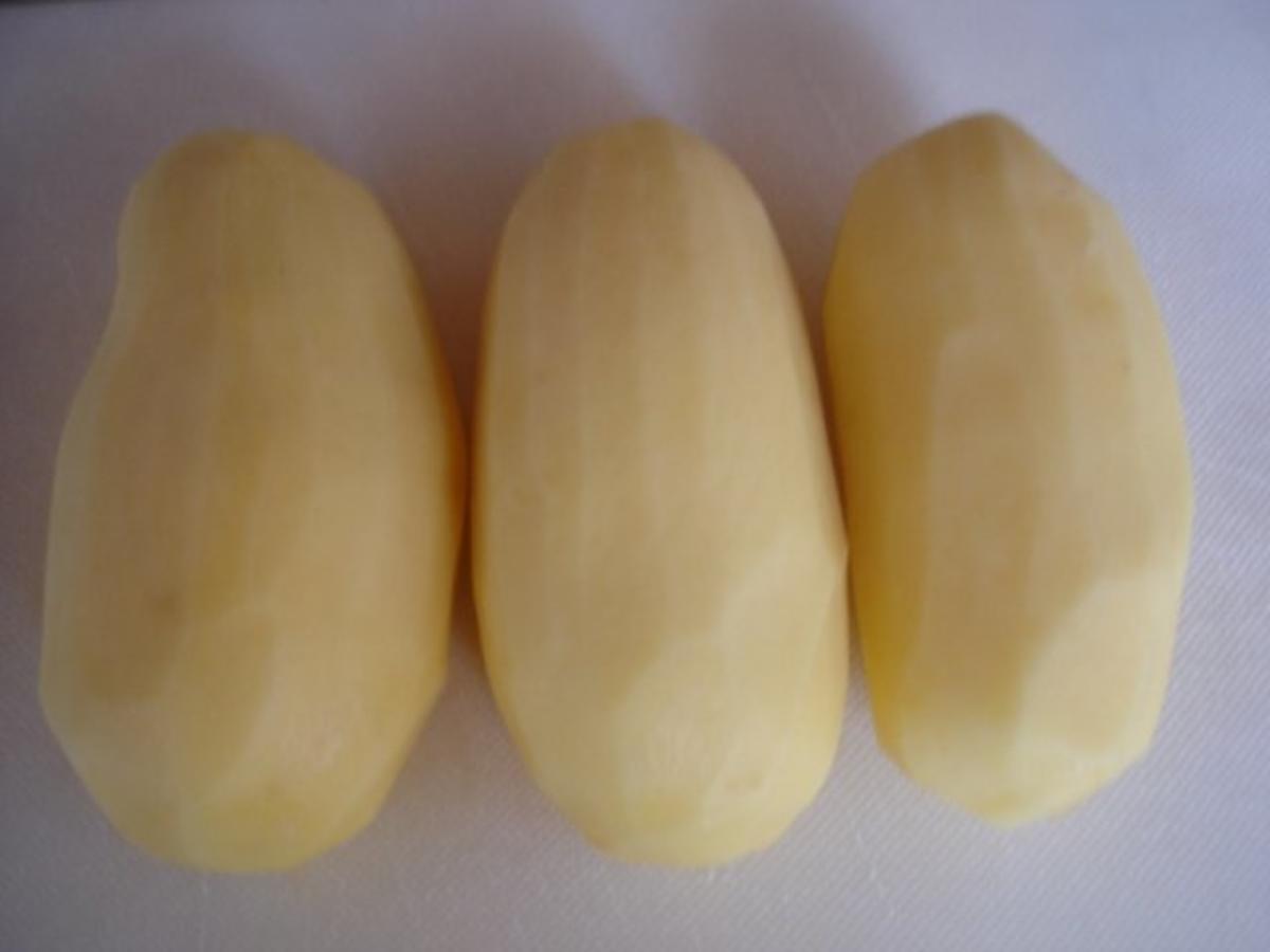 Kartoffelblüten mit Spiegelei und Radisalat - Rezept - Bild Nr. 3