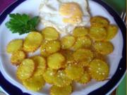 Kartoffelblüten mit Spiegelei und Radisalat - Rezept