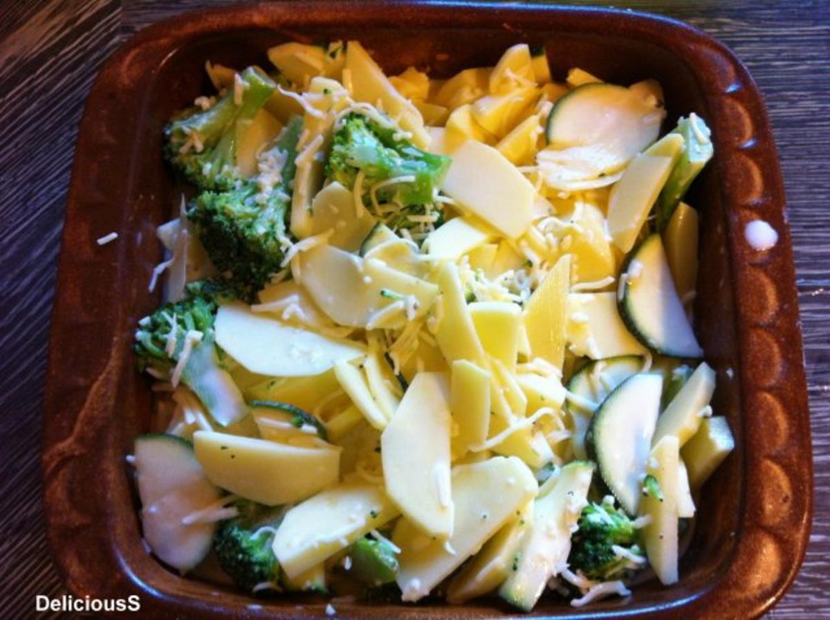 Kartoffel-Zucchini-Broccoli Gratin - Rezept - kochbar.de