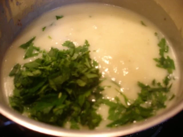 Rezept: Allgäuer Käsesuppe Bild Nr. 9 Allgäuer Käsesuppe - Rezept - Bild Nr. 9