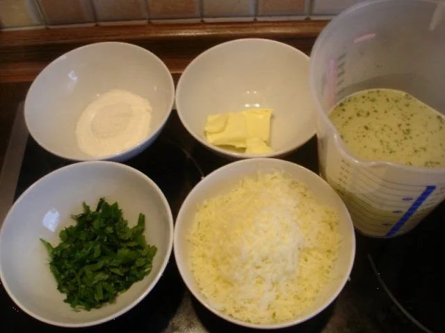 Rezept: Allgäuer Käsesuppe Bild Nr. 4 Allgäuer Käsesuppe - Rezept - Bild Nr. 4