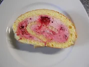 Himbeerrolle mit Ahoj Brause - Rezept