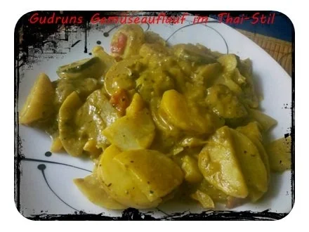 Rezept: Vegetarisch: Gemüseauflauf im Thai-Stil Vegetarisch: Gemüseauflauf im Thai-Stil - Rezept