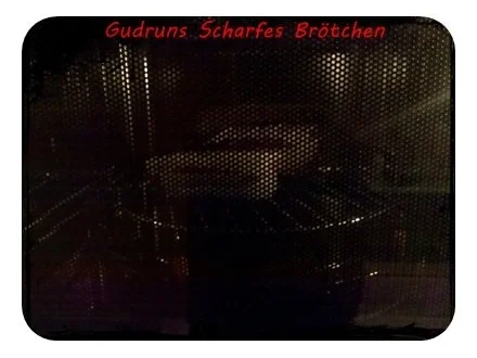 Abendbrot: Pikantes Brötchen überbacken - Rezept - Bild Nr. 7