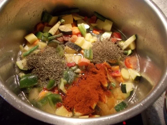 Bunte Gemüsesuppe mit Fleischwurst - Rezept - Bild Nr. 5