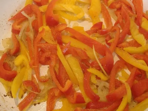 Schweinefilet mit Apfel-Paprika-Gemüse - Rezept - Bild Nr. 3