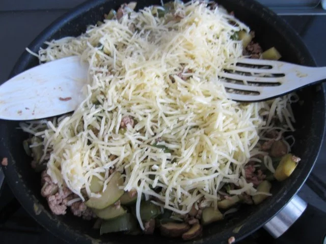 Hackfleisch-Gemüse-Käse-SENF-Pfanne - Rezept - Bild Nr. 12