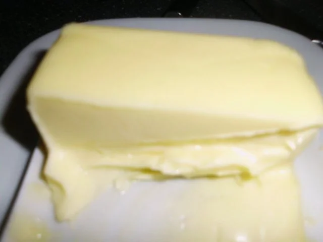 Palatschinken mit Schoko-Nuss Füllung, dazu Vanillesauce - Rezept - Bild Nr. 6