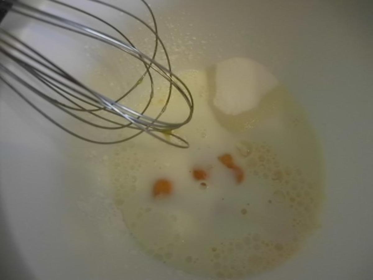Palatschinken mit Schoko-Nuss Füllung, dazu Vanillesauce - Rezept - Bild Nr. 10
