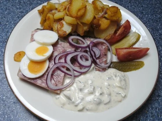 Rezept: Bauernsülze mit Bratkartoffeln Bauernsülze mit Bratkartoffeln - Rezept