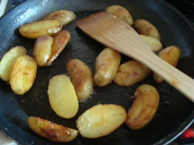 Rezept: Babykartoffeln aus der Pfanne Bild Nr. 4 Babykartoffeln aus der Pfanne - Rezept - Bild Nr. 4