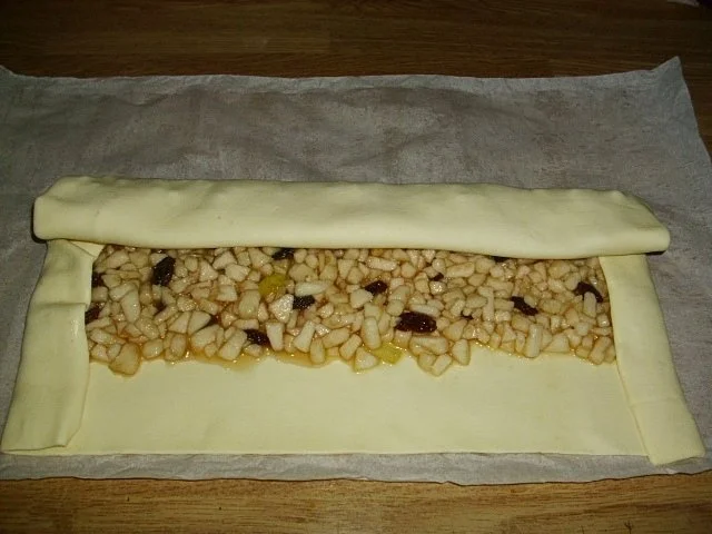 Rezept: Blätterteig-Birnenstrudel Blätterteig-Birnenstrudel - Rezept