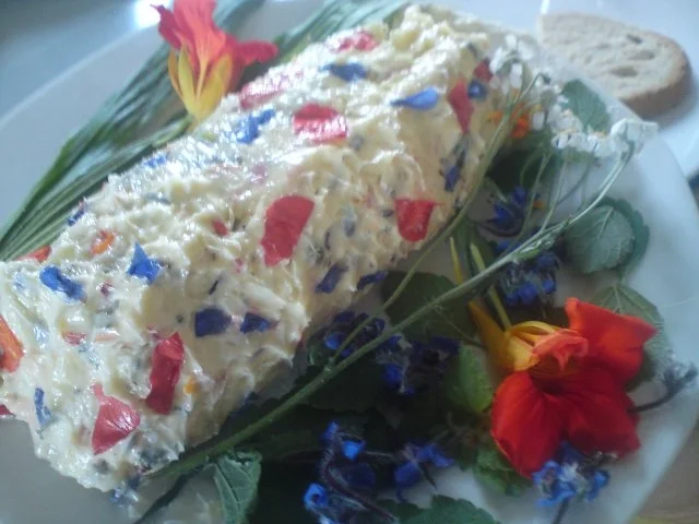 Wildblumenbutter - Rezept