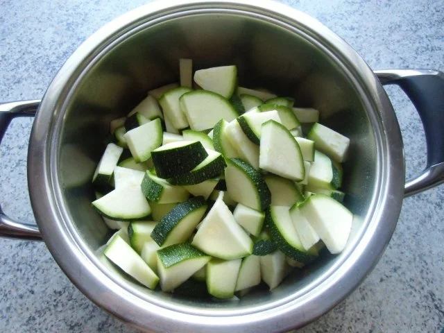 Rezept: ♥ Zucchini-Käse-Suppe ♥ Bild Nr. 8 ♥ Zucchini-Käse-Suppe ♥ - Rezept - Bild Nr. 8