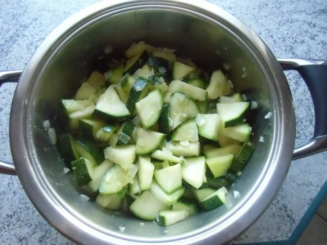 Rezept: ♥ Zucchini-Käse-Suppe ♥ Bild Nr. 9 ♥ Zucchini-Käse-Suppe ♥ - Rezept - Bild Nr. 9