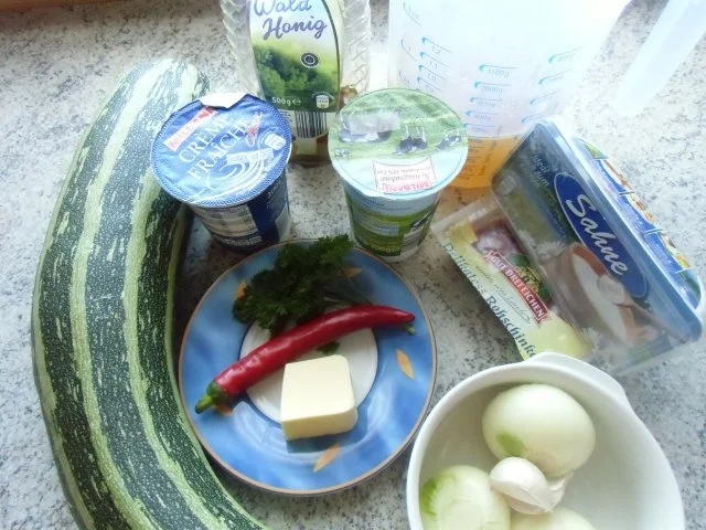 Rezept: ♥ Zucchini-Käse-Suppe ♥ Bild Nr. 3 ♥ Zucchini-Käse-Suppe ♥ - Rezept - Bild Nr. 3