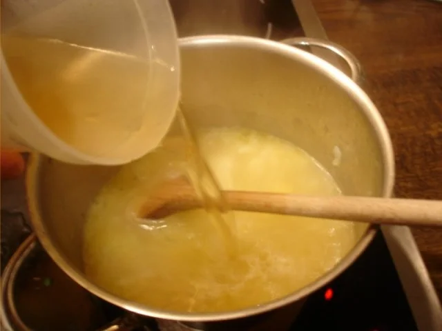 Helle Kräuter-Brennsuppe - Rezept - Bild Nr. 8