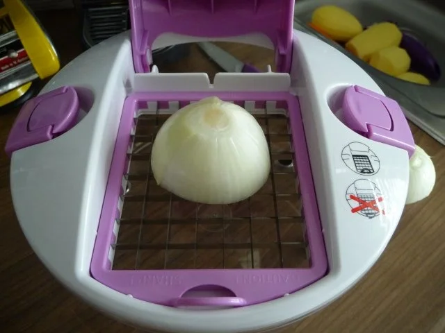 Rezept: Suppen & Eintöpfe : Linsensuppe mit Maultasche Bild Nr. 2 Suppen & Eintöpfe : Linsensuppe mit Maultasche - Rezept - Bild Nr. 2