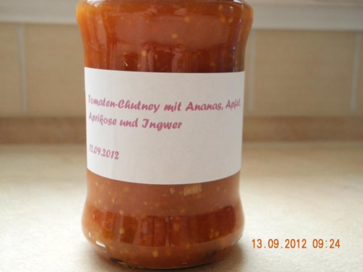 Tomaten-Chutney mit Ananas, Apfel, Aprikosen und Ingwer Reiches Tomaten-Relish - Rezept