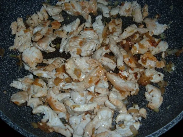 Rezept: Blätterteig : mit Pute, Champignons,Zucchini,Tomate .. Bild Nr. 4 Blätterteig : mit Pute, Champignons,Zucchini,Tomate .. - Rezept - Bild Nr. 4