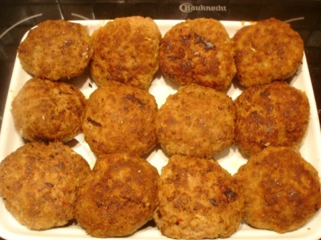 Griechische Kräuterbuletten - Rezept - Bild Nr. 9