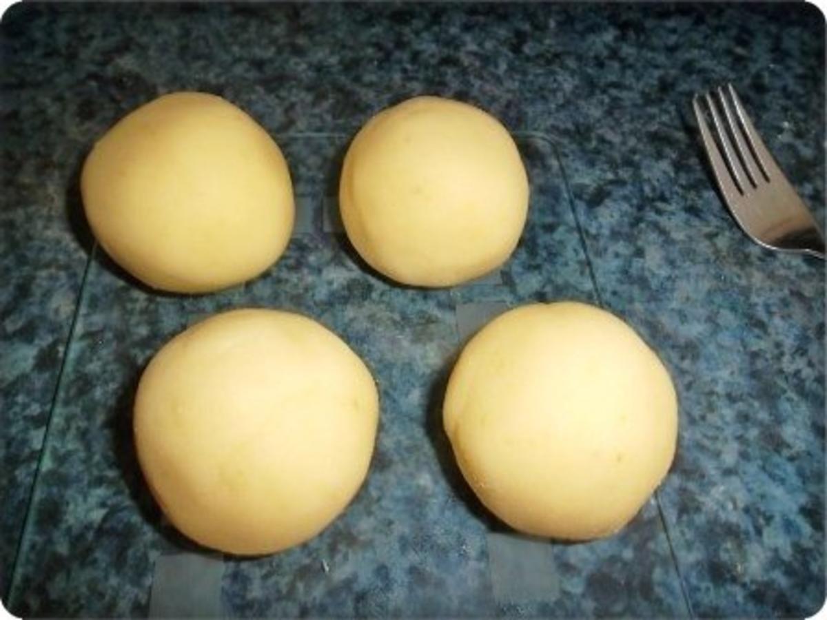 Putenschnitzel mit Champignonsauce und Kartoffelklöße dazu - Rezept - Bild Nr. 6