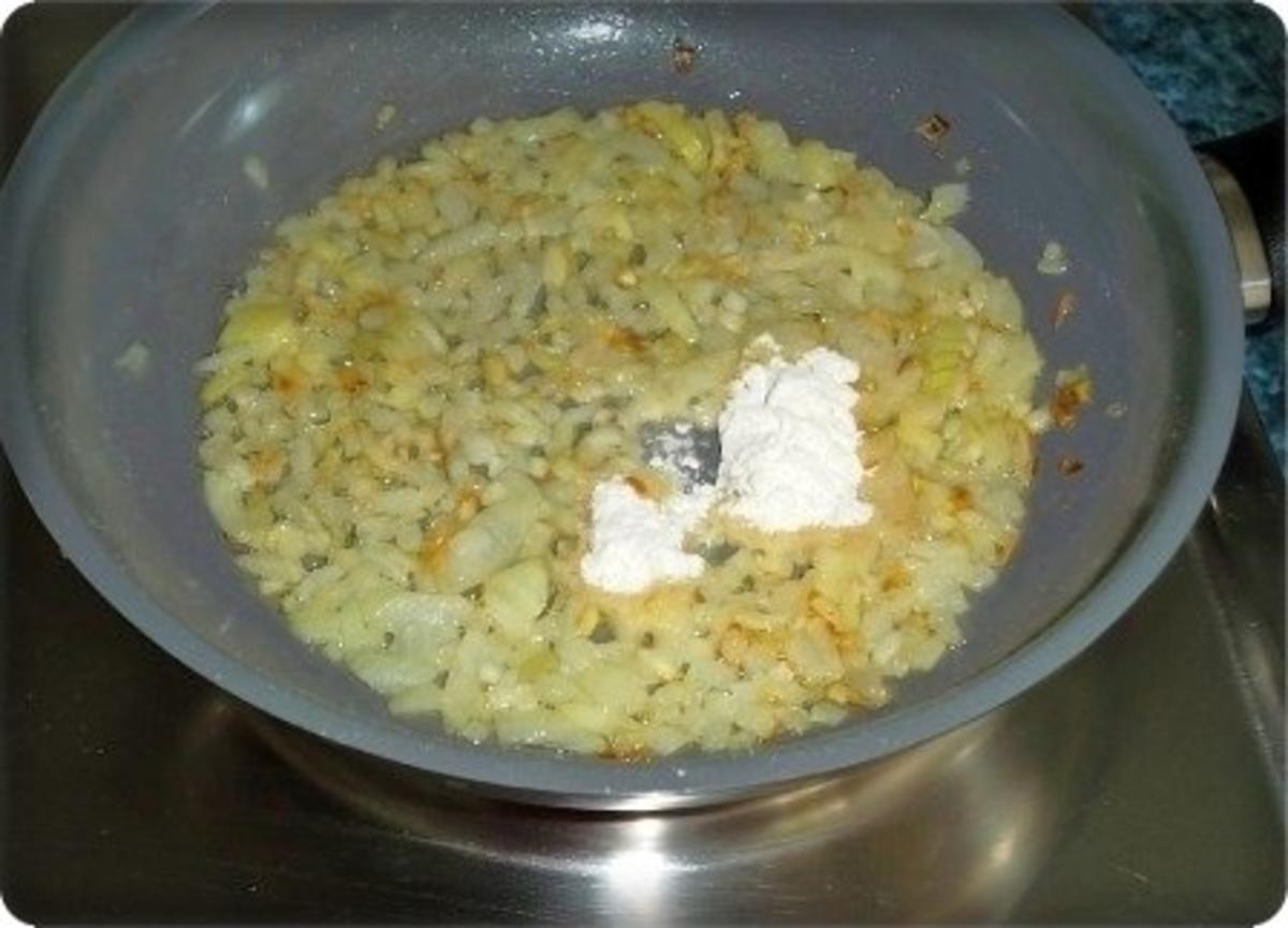 Putenschnitzel mit Champignonsauce und Kartoffelklöße dazu - Rezept - Bild Nr. 10