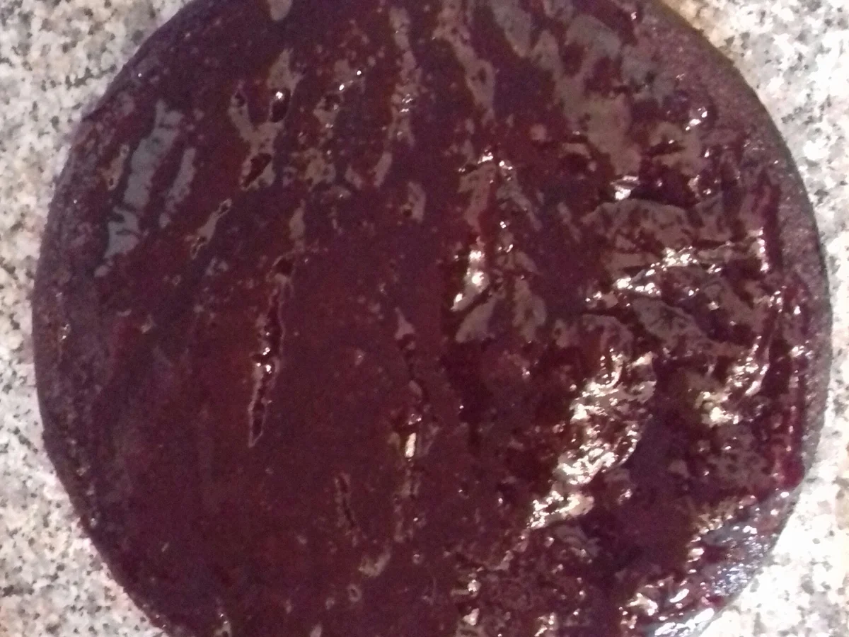 Haselnusstorte mit Sahnehaube - Rezept - Bild Nr. 4941