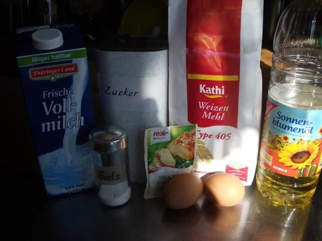 einfacher Apfelkuchen mit Hefeteig - Rezept - Bild Nr. 2