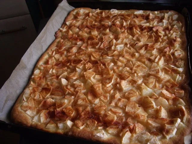 einfacher Apfelkuchen mit Hefeteig - Rezept - Bild Nr. 12