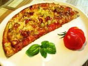 Rezept: Pizza mit Zwiebeln, Salami und Schinken ... Pizza mit Zwiebeln, Salami und Schinken ... - Rezept