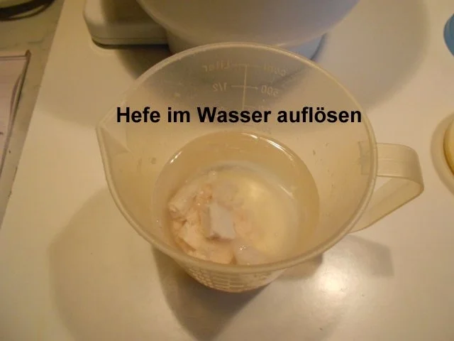 Rezept: Hamburgerbrötchen Bild Nr. 3 Hamburgerbrötchen - Rezept - Bild Nr. 3