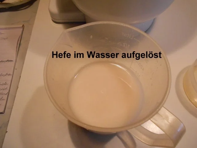 Rezept: Hamburgerbrötchen Bild Nr. 4 Hamburgerbrötchen - Rezept - Bild Nr. 4