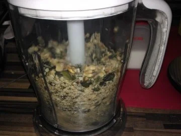 Rezept: Kürbis-Walnuss-Küsschen Bild Nr. 5 Kürbis-Walnuss-Küsschen - Rezept - Bild Nr. 5