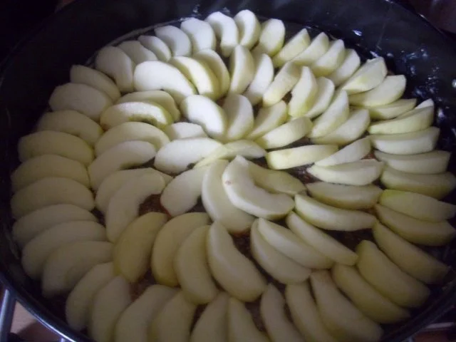 Rezept: Bratapfelkuchen Bild Nr. 7 Bratapfelkuchen - Rezept - Bild Nr. 7