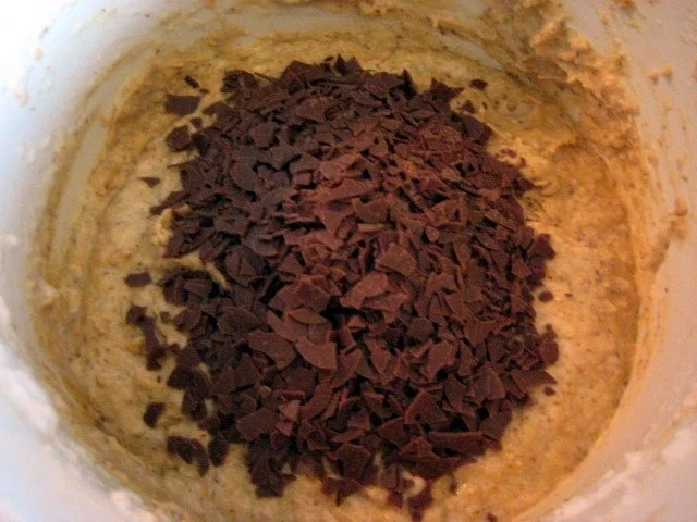 Rezept: Nusskuchen mit Schokolade Bild Nr. 8 Nusskuchen mit Schokolade - Rezept - Bild Nr. 8