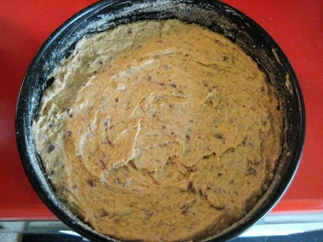 Rezept: Nusskuchen mit Schokolade Bild Nr. 9 Nusskuchen mit Schokolade - Rezept - Bild Nr. 9