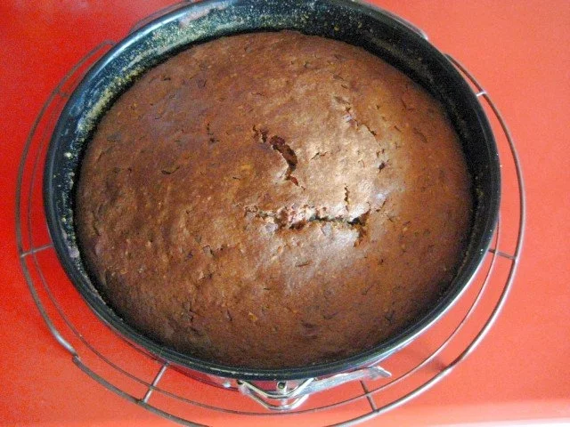 Rezept: Nusskuchen mit Schokolade Bild Nr. 10 Nusskuchen mit Schokolade - Rezept - Bild Nr. 10