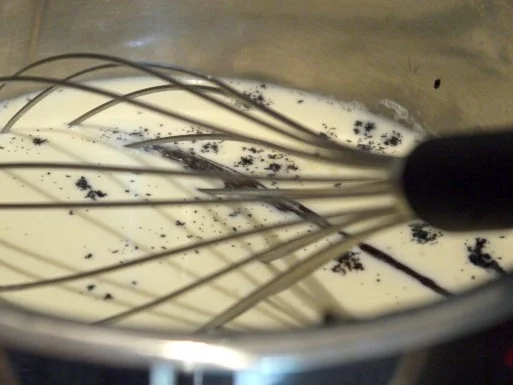 Rezept: Zwetschgen-Rohrnudeln mit Vanille-Sauce Bild Nr. 14 Zwetschgen-Rohrnudeln mit Vanille-Sauce - Rezept - Bild Nr. 14