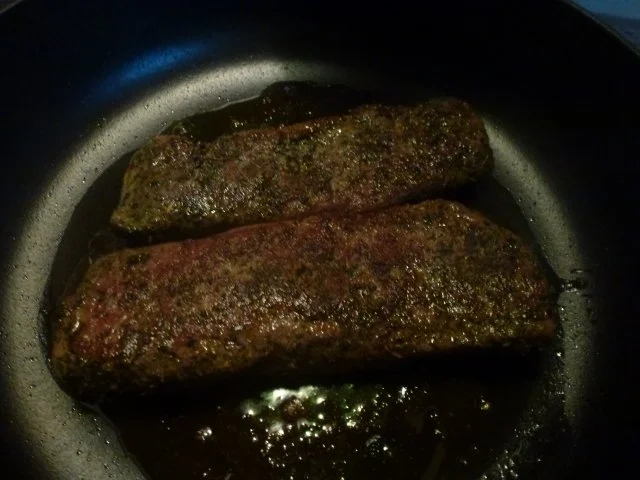 Rezept: "Fast" perfekte marinierte NT Lammlachse mit Wildkräuterkruste Bild Nr. 5 "Fast" perfekte marinierte NT Lammlachse mit Wildkräuterkruste - Rezept - Bild Nr. 5