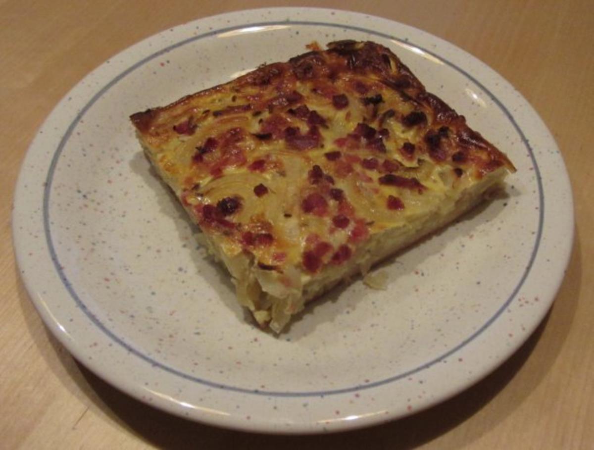 Zwiebelkuchen mit Mehl und Hefe Würfel - Rezept mit Bild - kochbar.de