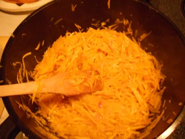 Rezept: Kartoffel - Krapfen mit Kürbiskraut Bild Nr. 17 Kartoffel - Krapfen mit Kürbiskraut - Rezept - Bild Nr. 17